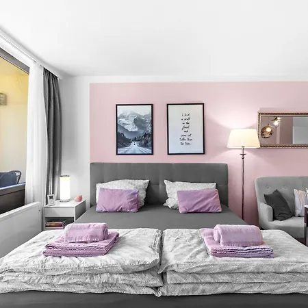 Ferienwohnung Harmonie Mit Pool Und Fitness Apartmán *